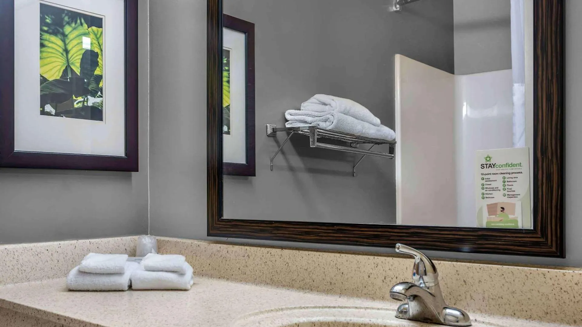 Extended Stay America Suites - Memphis - Airport Hotel
