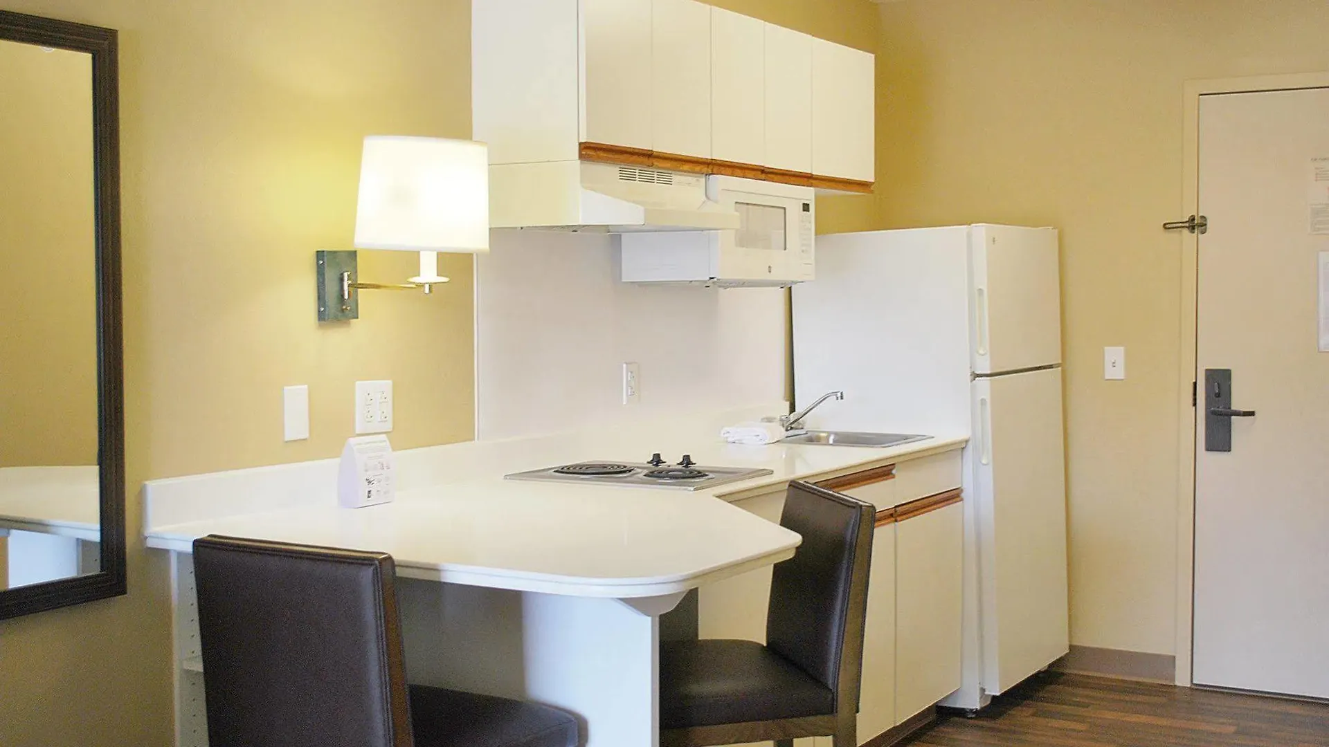 Extended Stay America Suites - Memphis - Airport